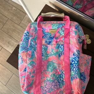 Lilly Pulitzer back bag cooler
